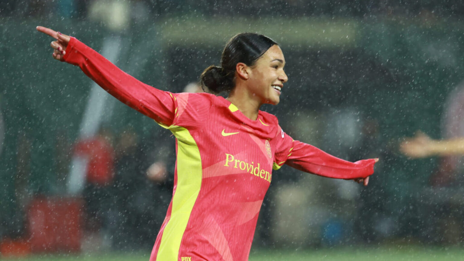 Sophia Wilson Signs Up to Play for Thorns in 2026