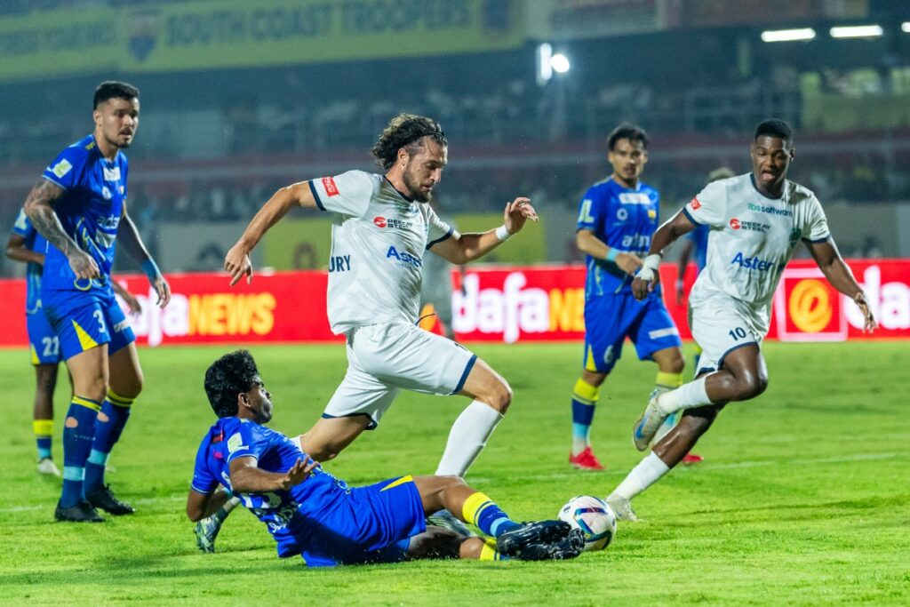 Super League Kerala: Kannur Warriors Secure Semi-Final Spot After Kombans Lose to Calicut FC Super League Kerala: Kannur Warriors Secure Semi-Final Spot After Kombans Lose to Calicut FC