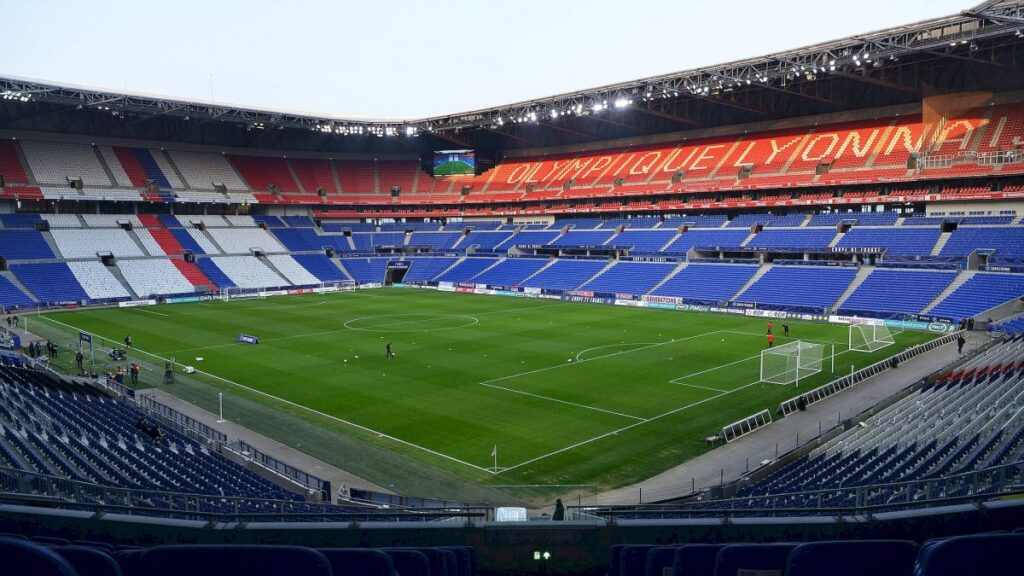 Lyon Signs Adrien Tarascon: A New Era Begins for the Team