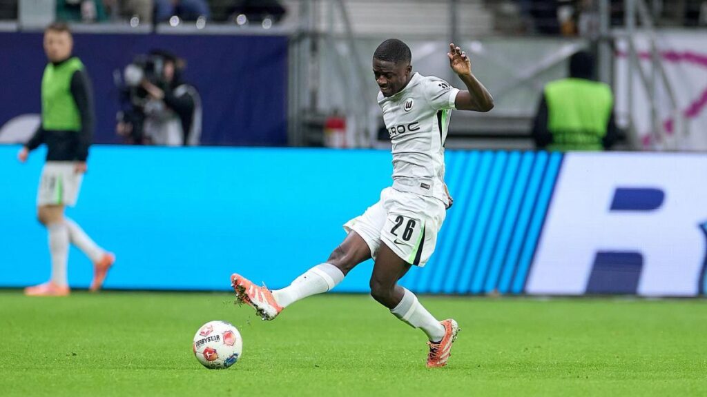 L’OL Completes the Sale of Saël Kumbedi: A New Chapter for the Talented Player L’OL Completes the Sale of Saël Kumbedi: A New Chapter for the Talented Player