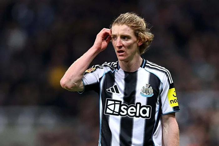 Arsenal Transfer Update: News on Anthony Gordon, Breno Bidon, and Arda Guler