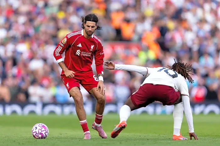 Arsenal's 2020 Decision: Why They Chose Willian Over 19-Year-Old Dominik Szoboszlai