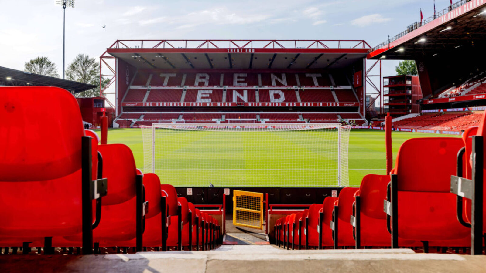 Arsenal's Team Update and Expected Lineup Against Nottingham Forest on January 17