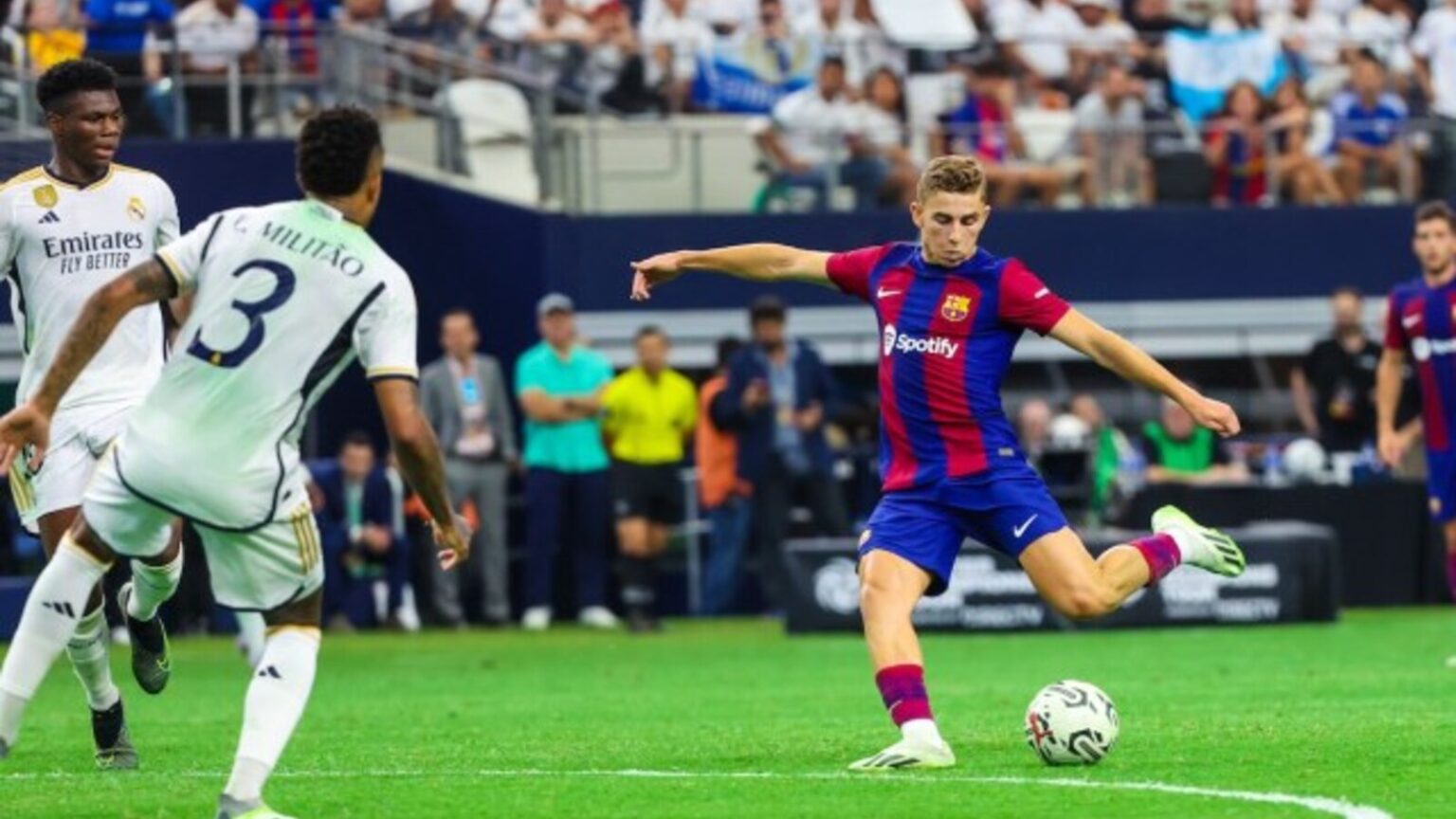 Barcelona Shines in Supercopa de España Semi-Final