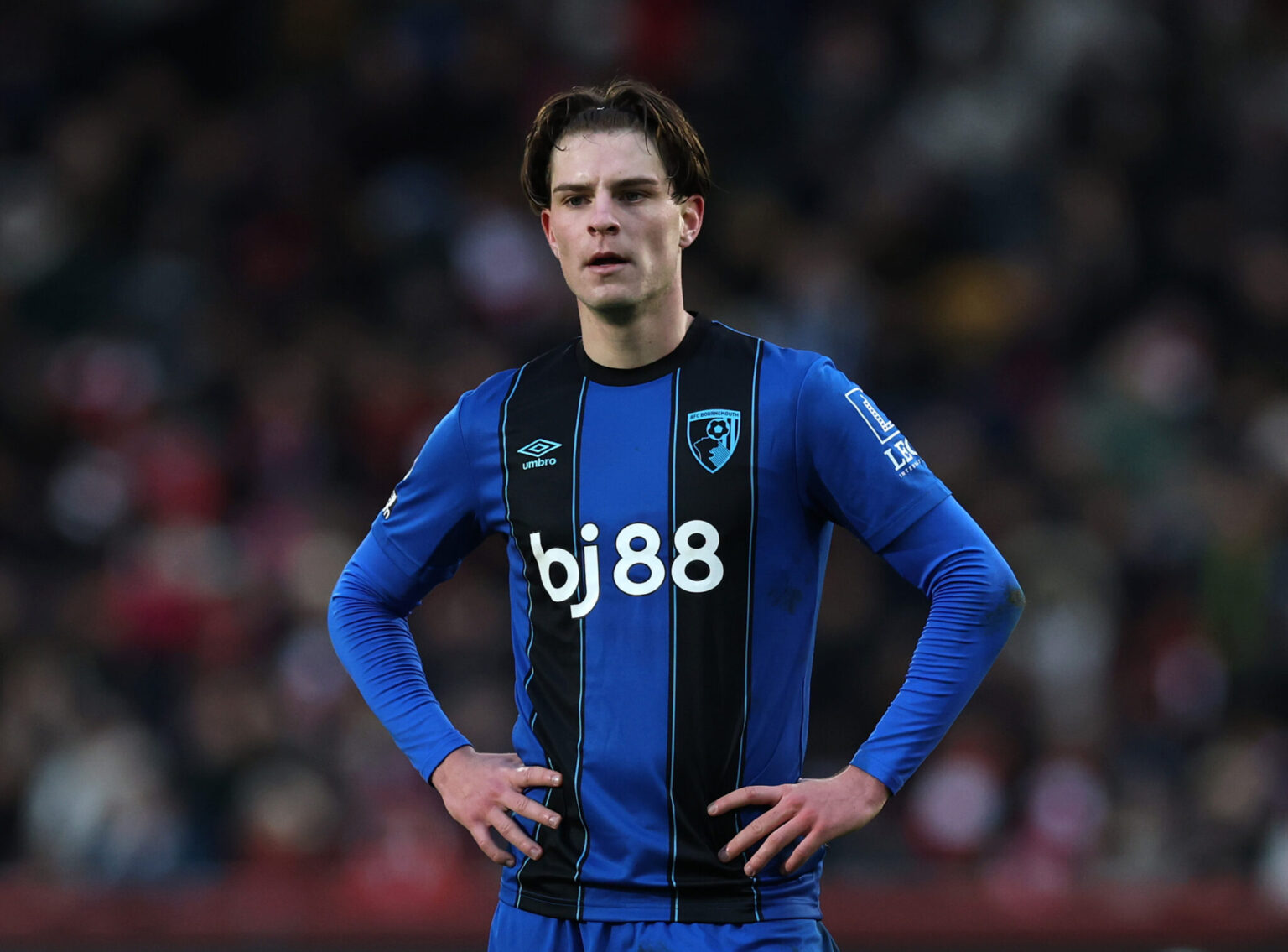 Bournemouth Faces Competition to Retain Midfielder Scott