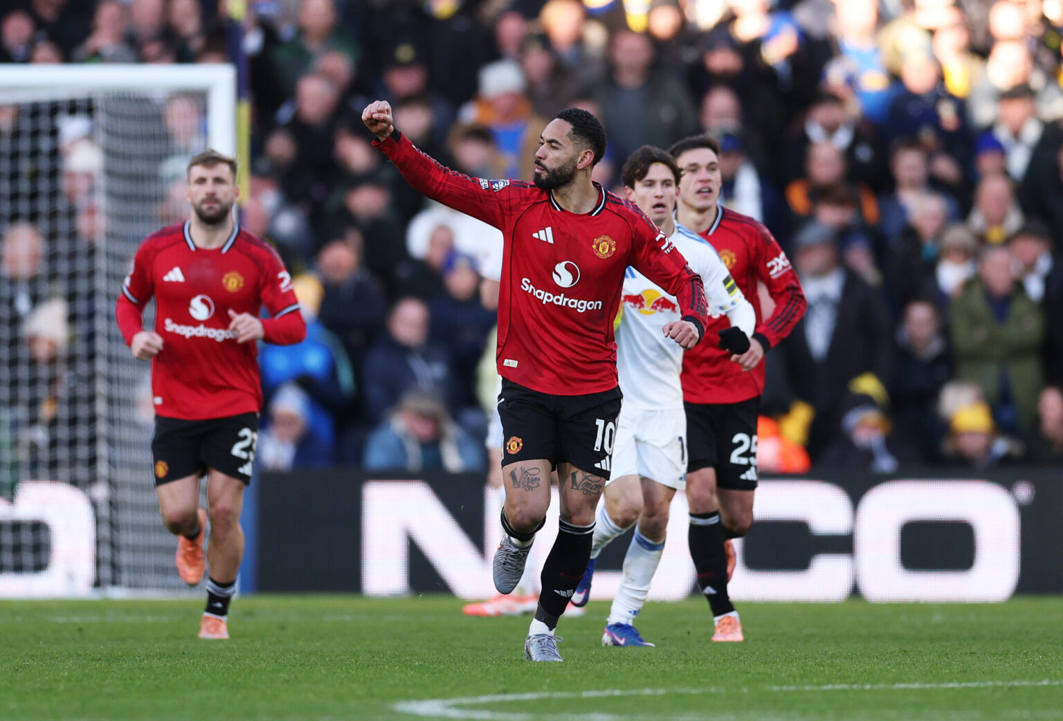 Cunha Satisfied as Manchester United Draw with Leeds