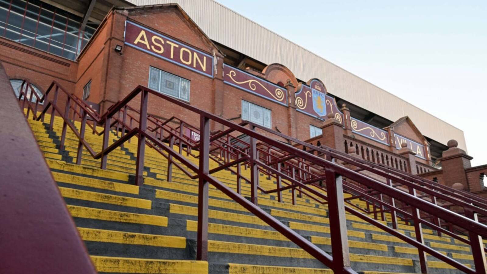 Everton Team Update and Expected Lineup Against Aston Villa on January 18