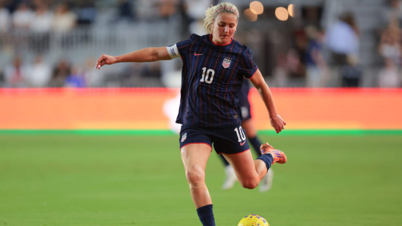 Expansion Summit Welcomes USWNT Captain Heaps