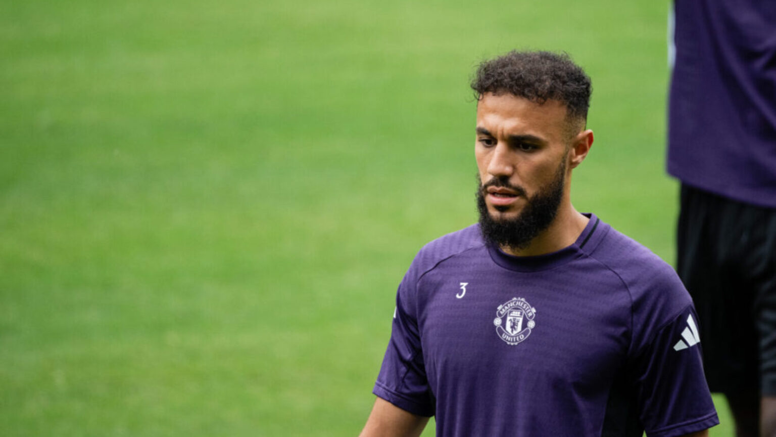 Fabrizio Romano Addresses Juventus Rumors Regarding Man United’s Mazraoui Fabrizio Romano Addresses Juventus Rumors Regarding Man United’s Mazraoui