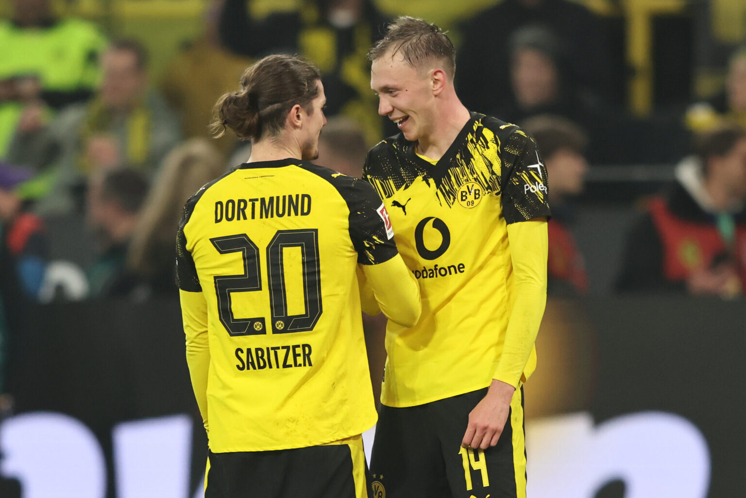 Frankfurt vs Borussia Dortmund: Match Preview and Team Updates