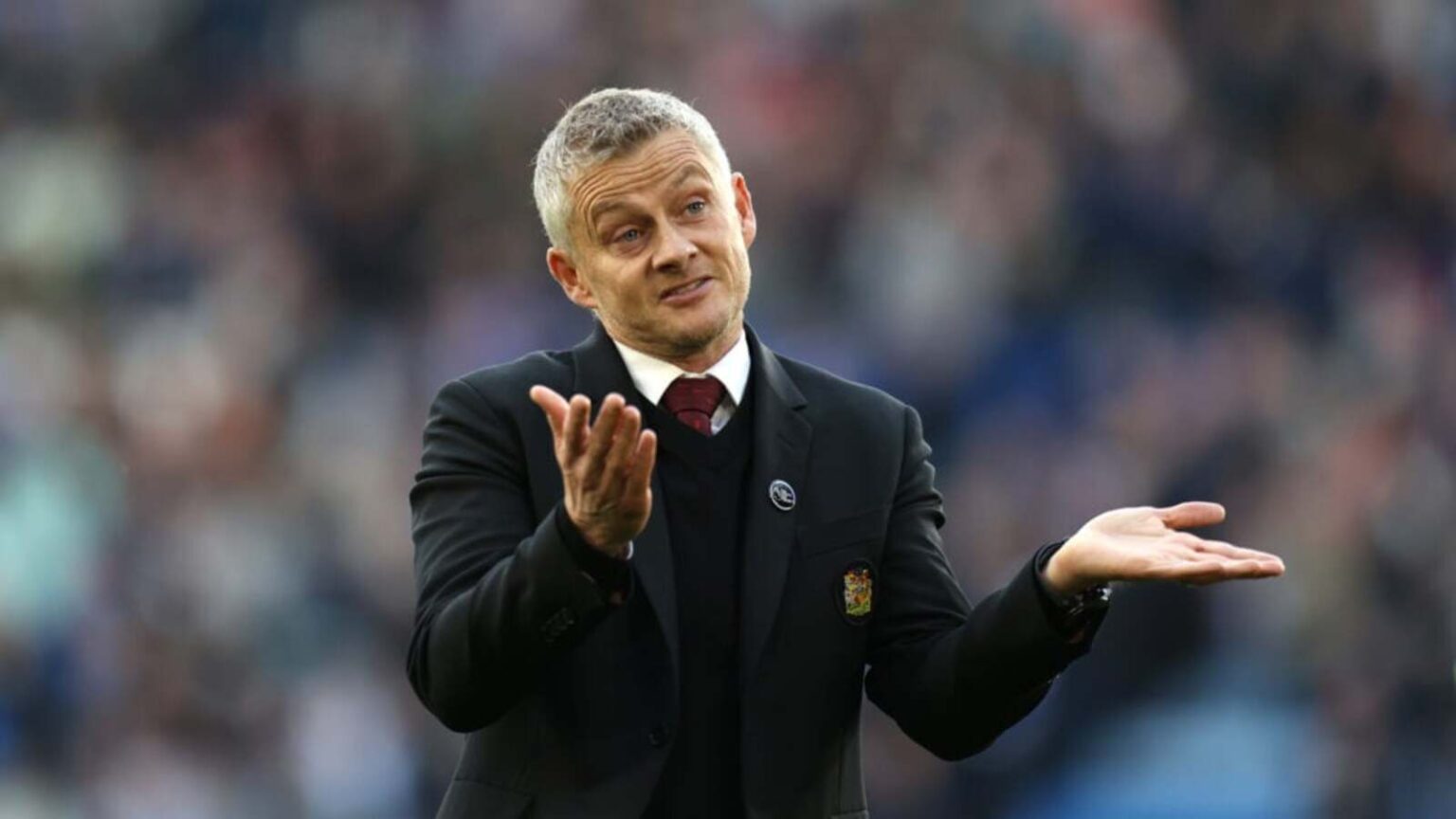 Gary Neville Critiques Manchester United’s Ongoing Issues as Ole Gunnar Solskjaer’s Salary Requests Surface