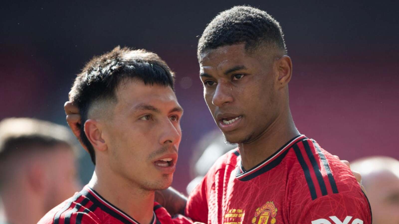 Lisandro Martínez Discusses ACL Injury Challenges and His Comeback at Man Utd