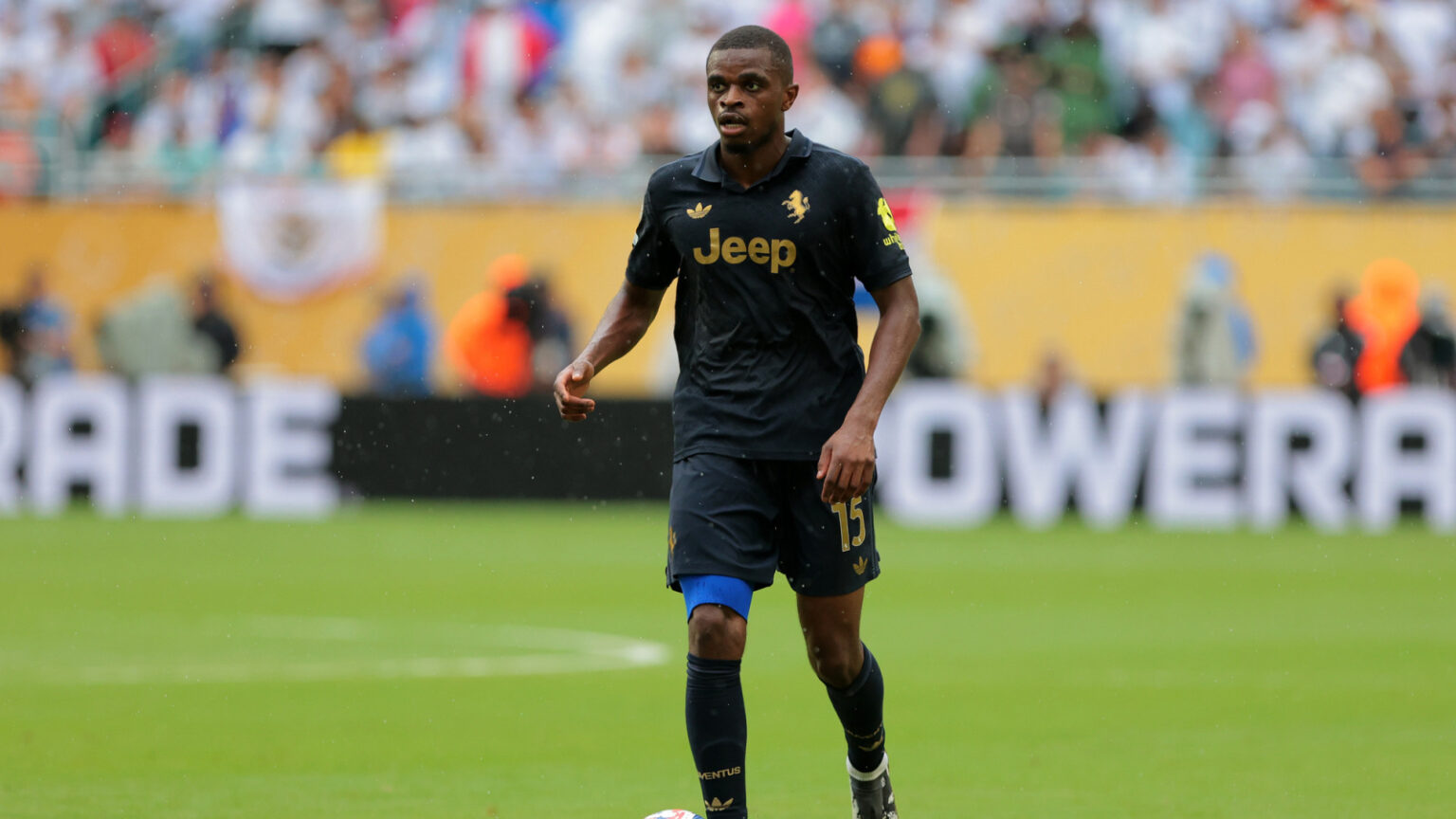 Manchester United Interested in Pierre Kalulu