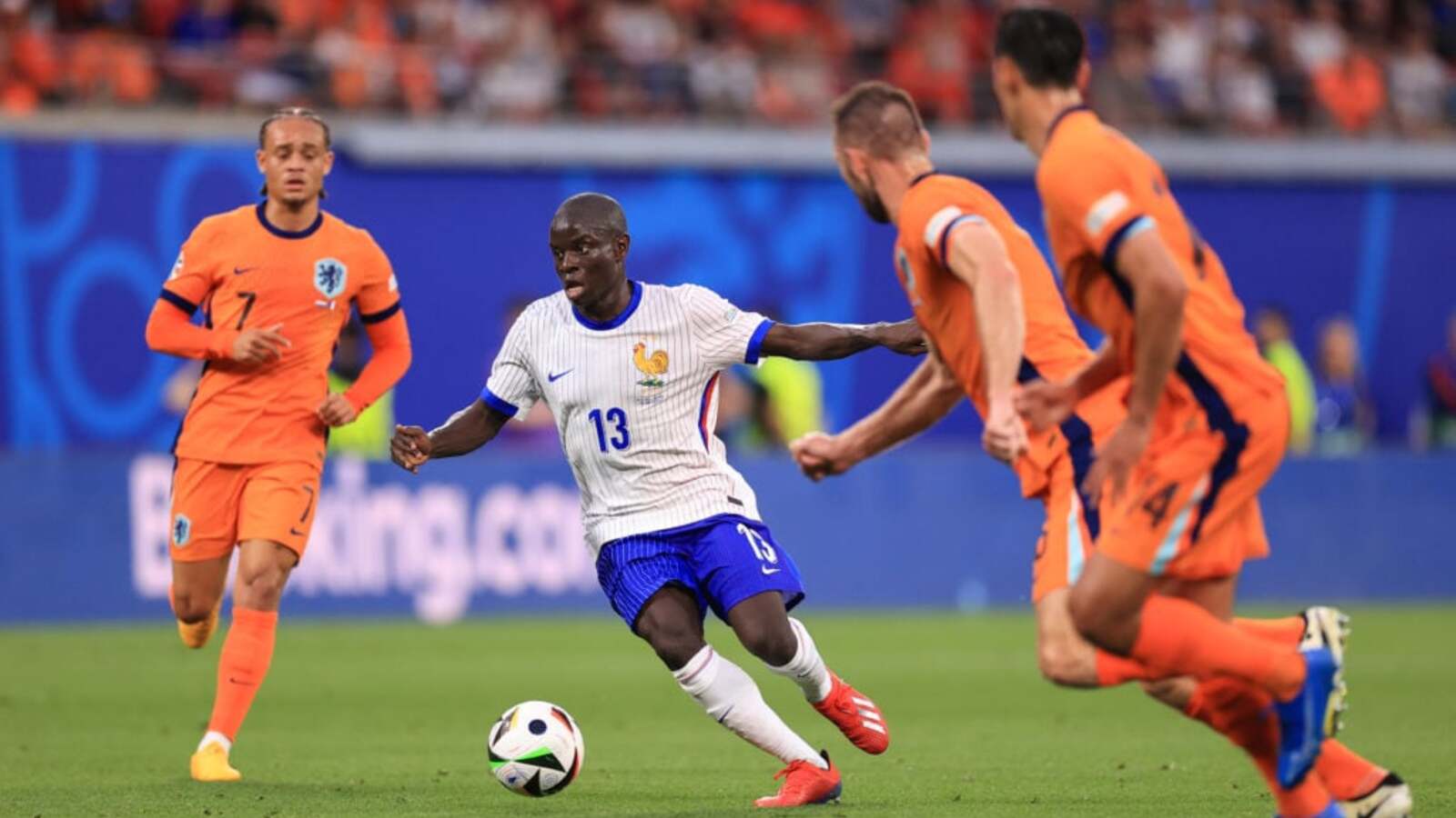 N’Golo Kante in Discussions for Transfer to Join Jose Mourinho's Team