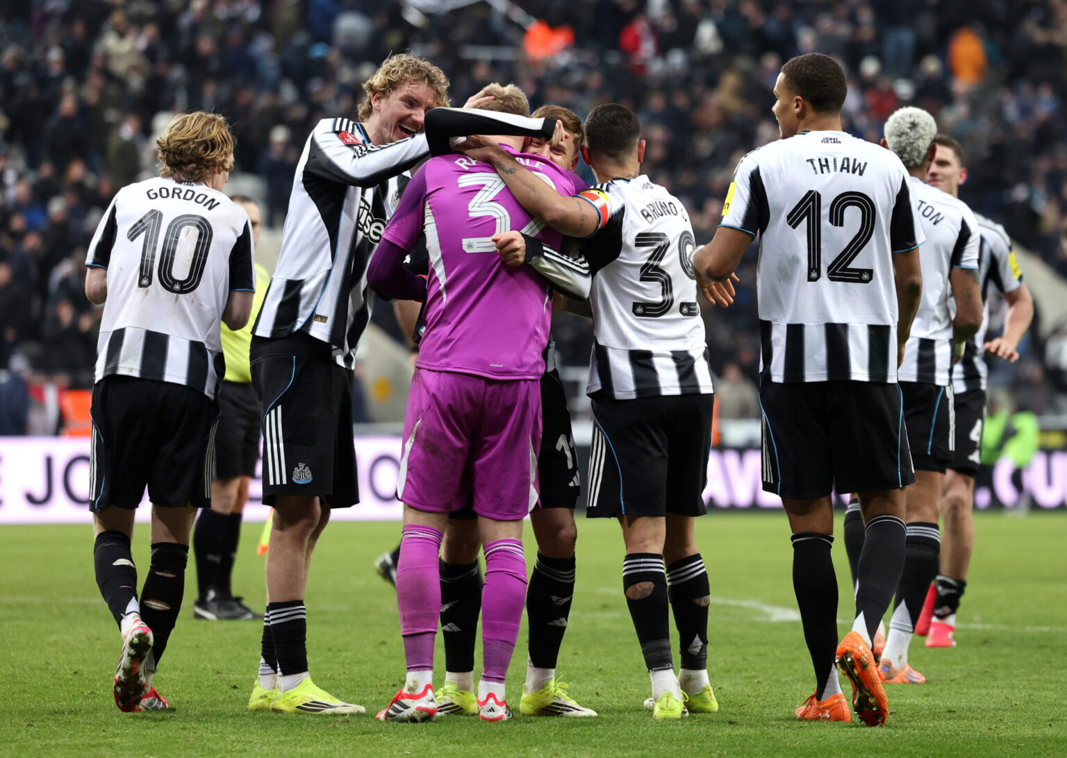 Newcastle United vs Man City: Match Preview and Team Update