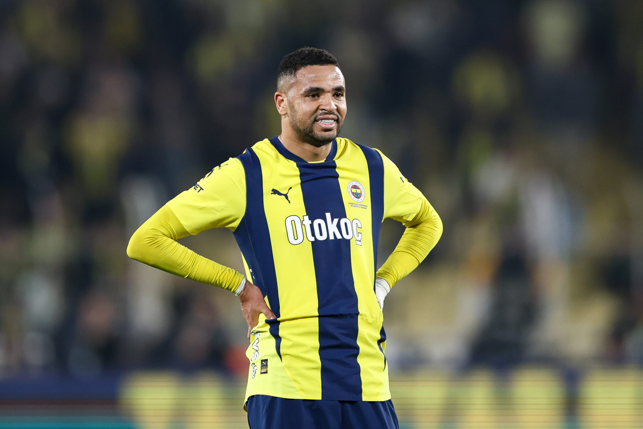 Nottingham Forest Competes with Everton for Fenerbahce Striker