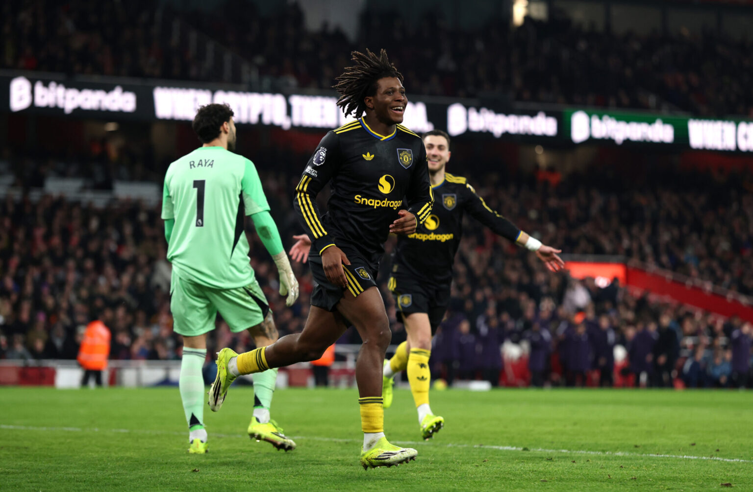 Premier League Team of the Week: Featuring Fernandes, Estevao, and Dorgu