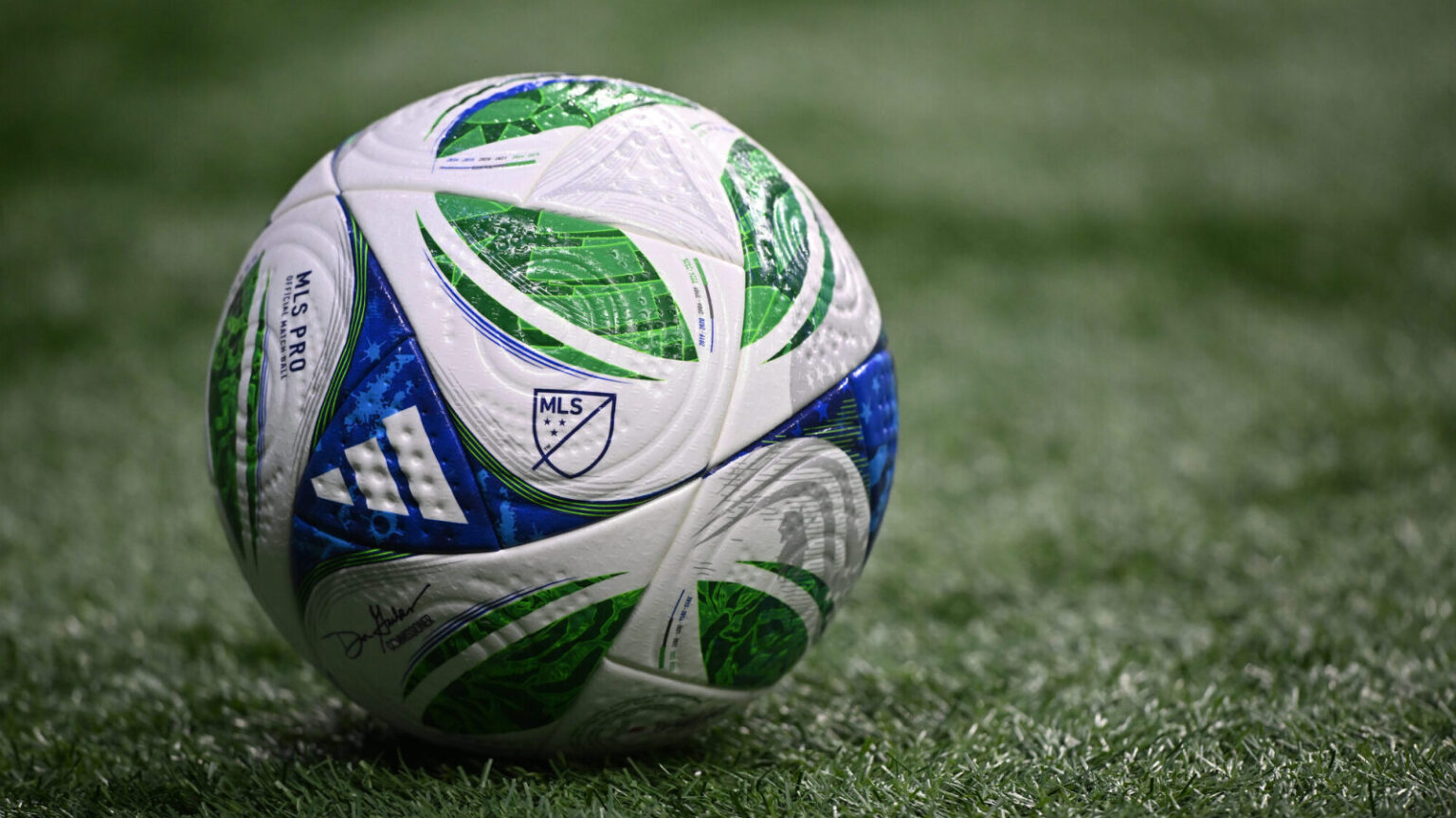 Thomas Frank May Reconsider Position on Mathys Tel Following Recent Updates