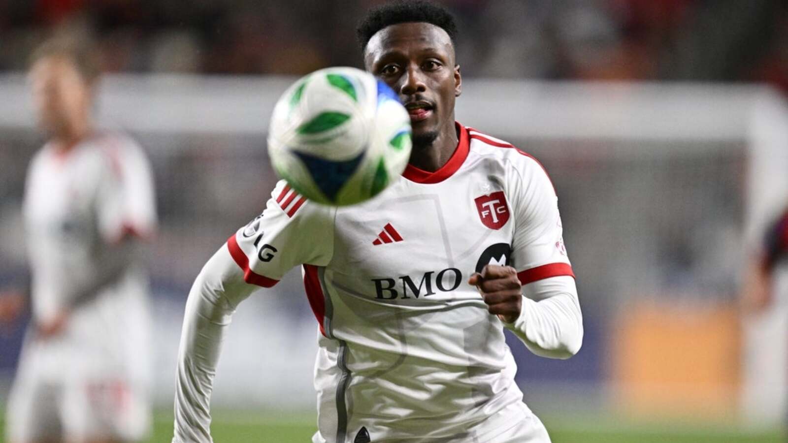 Toronto FC Brings Back Veteran M Derrick Etienne Jr.