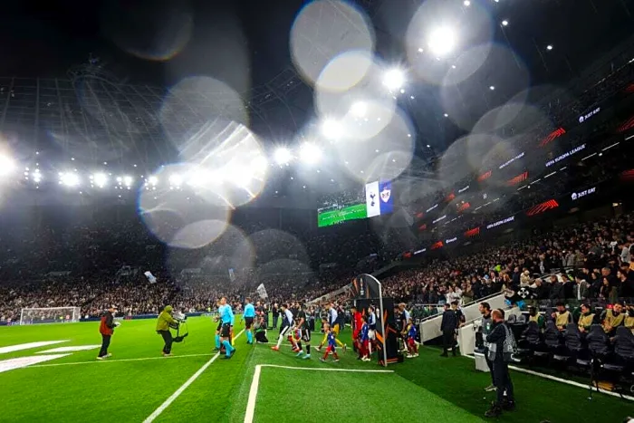 Tottenham Hotspur vs. Aston Villa: Chilly Weather Poses Challenge for FA Cup Match