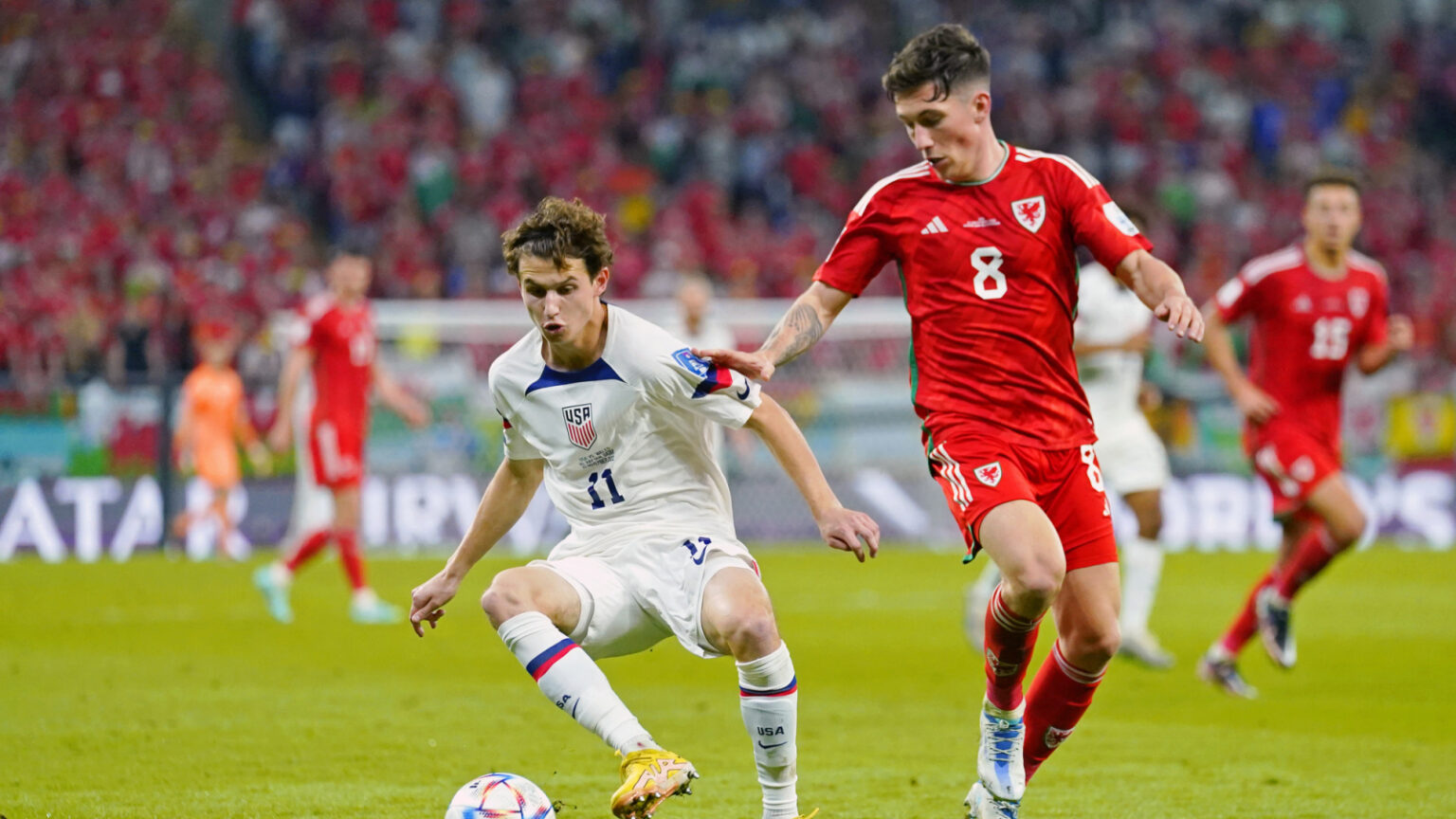 Tottenham Urged to Acquire In-Form Fulham Star with 8 Goals/Assists in January Transfer Window