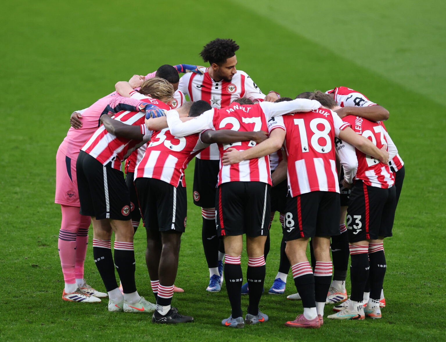 Brentford vs Arsenal: Match Preview and Team Updates