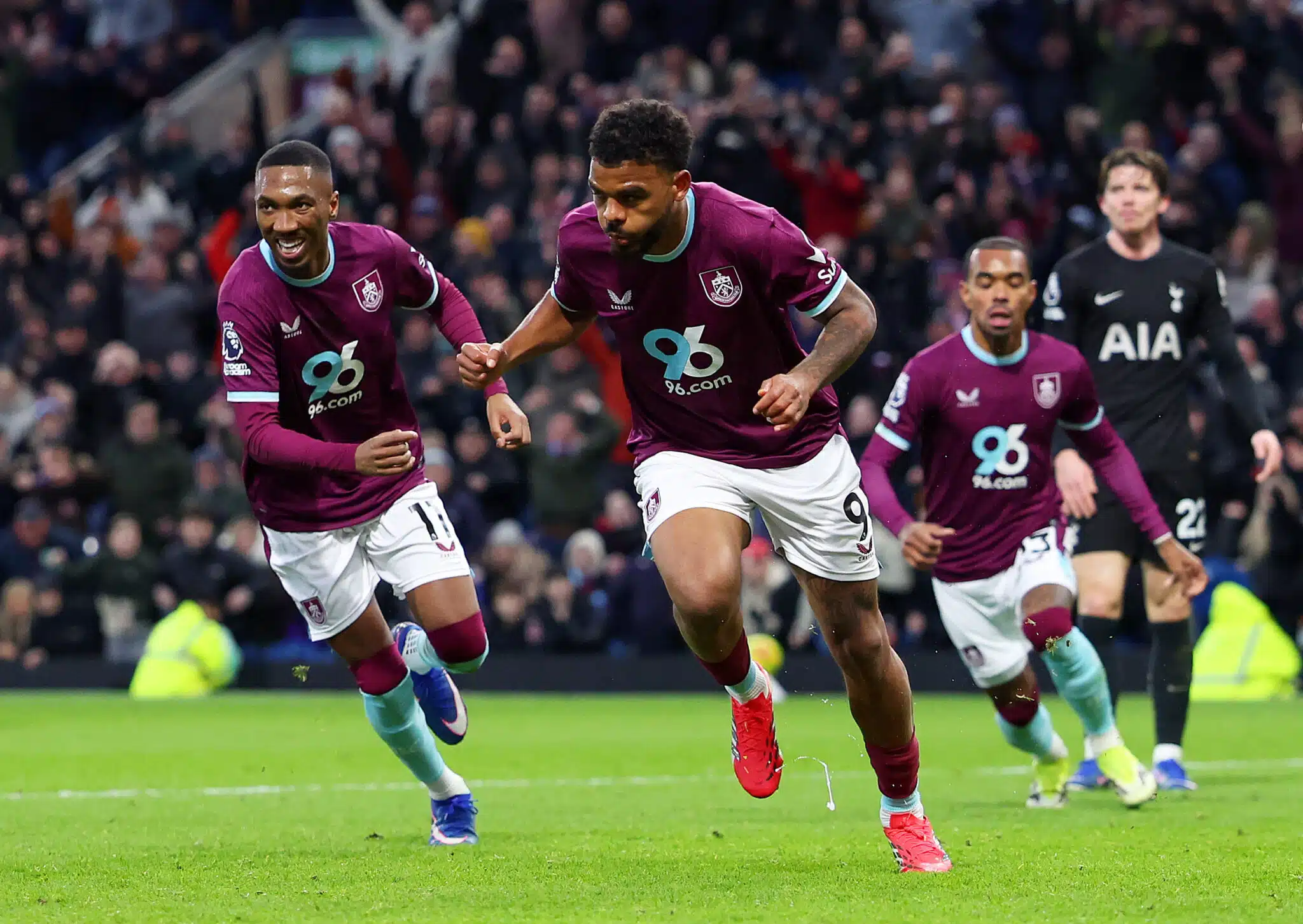 Burnley vs West Ham United: Match Preview and Team Updates