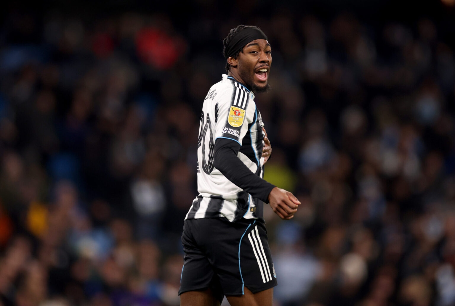 Elanga Supports Howe in Reviving Newcastle’s Season