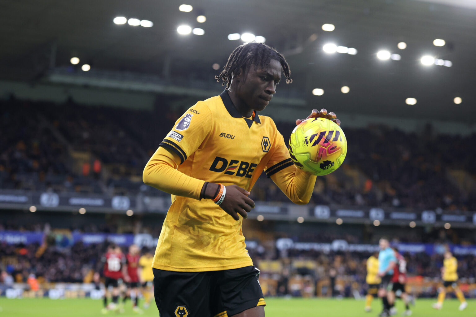 Man United and Liverpool Hesitant to Pay for Mateus Mane