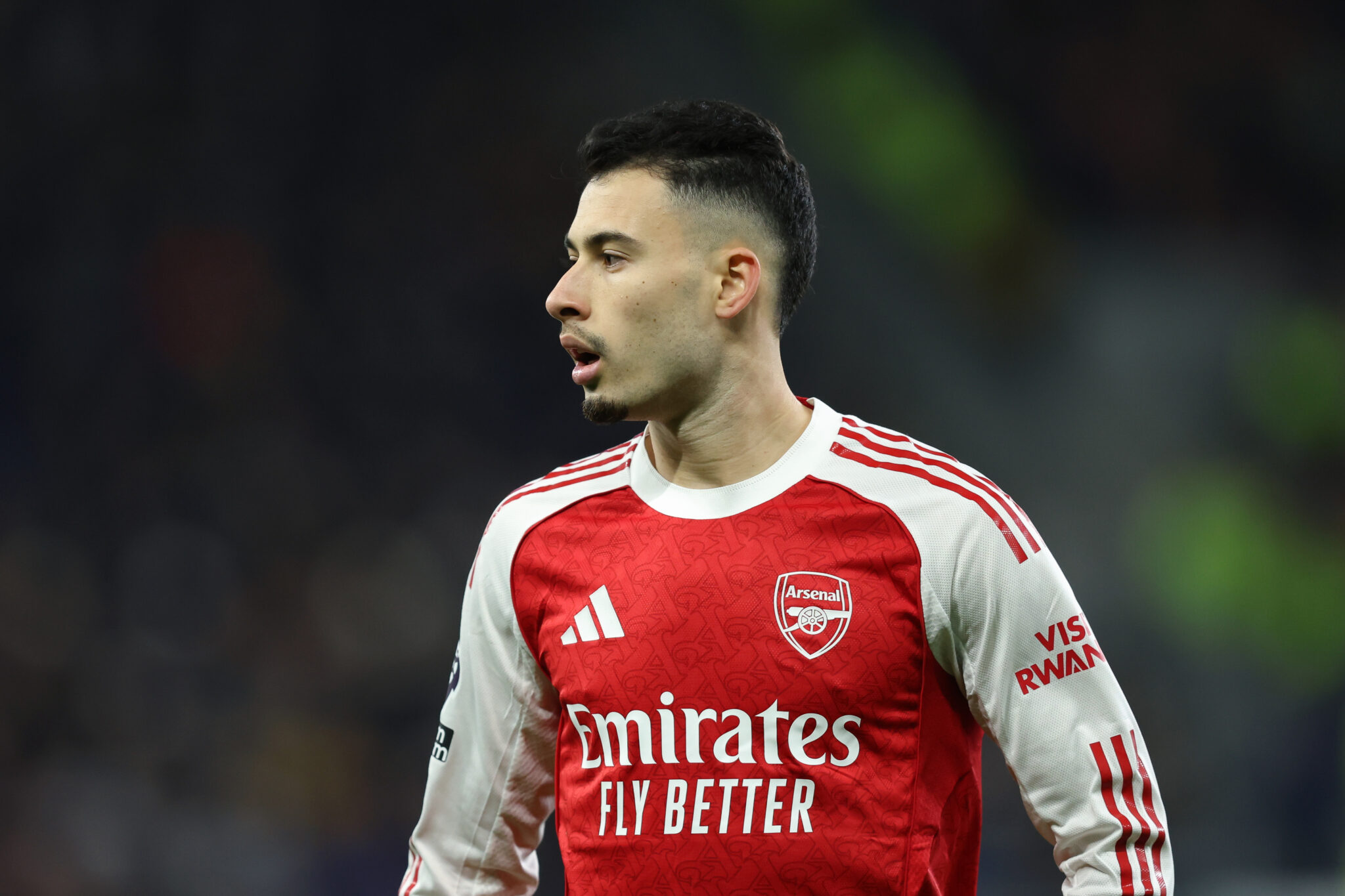 Arsenal Plans Major Summer Sale to Boost Transfer Funds