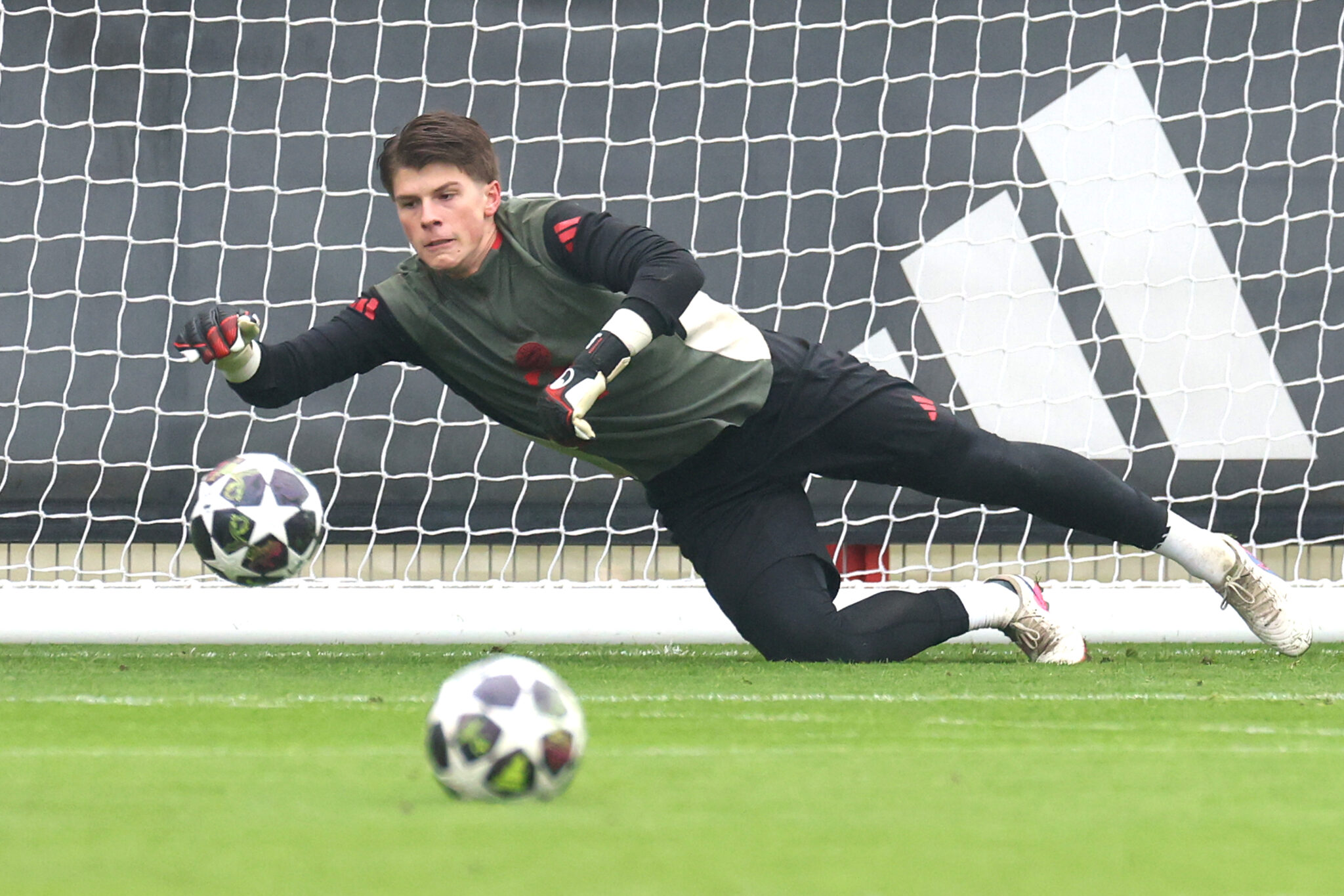 Bayern Munich vs Atalanta: Match Preview and Team Updates