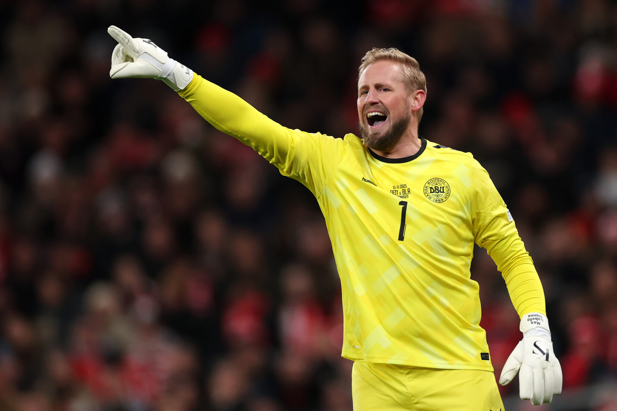 Celtic Goalkeeper Schmeichel Considers Retirement Due to Injury