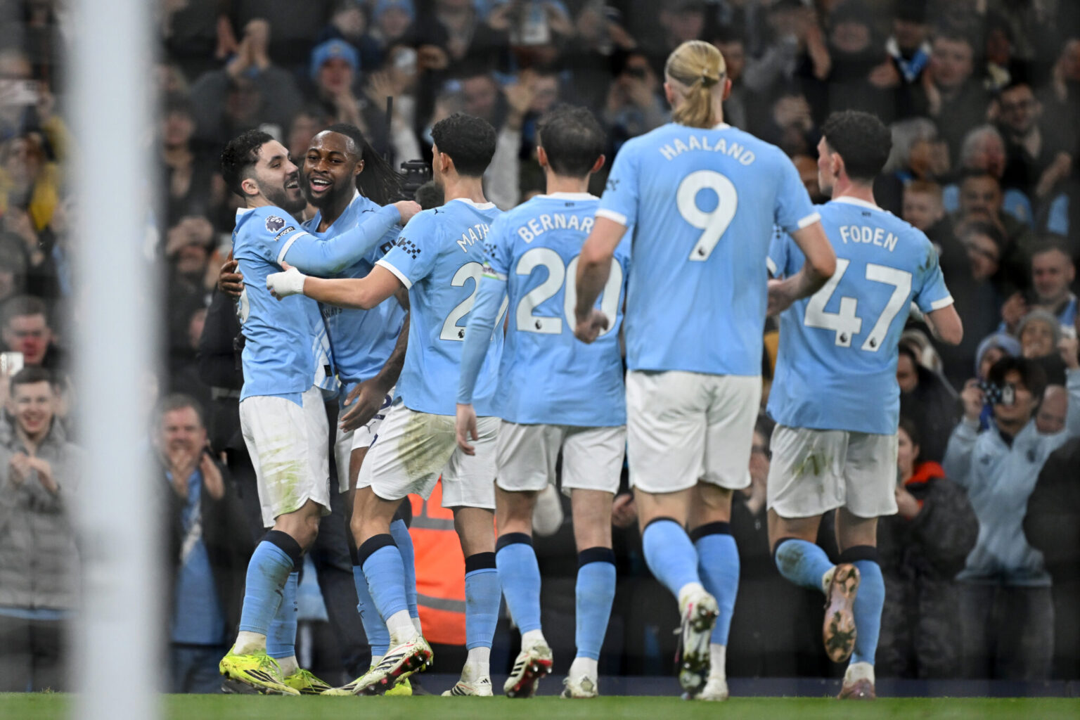 Manchester City vs Arsenal: Expected Lineup and Team Updates
