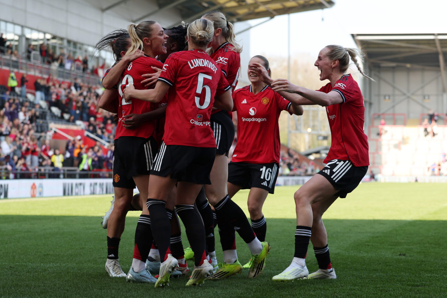 Manchester United Women Set to Face Bayern Munich – Match Preview