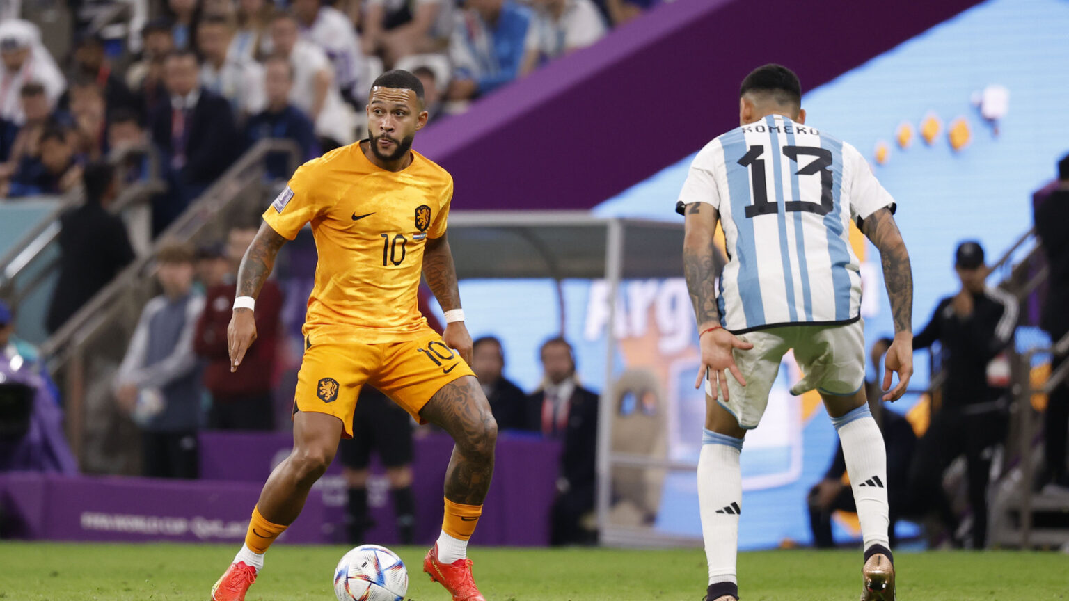 Memphis Depay Issues Statement Following Unusual Incident During Match