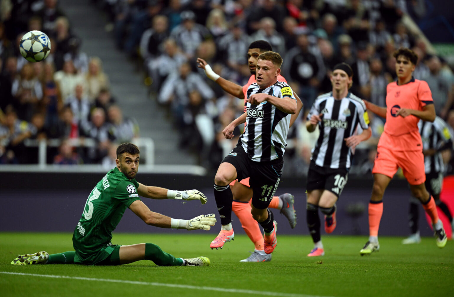 Newcastle United vs Barcelona – Match Preview and Team Updates