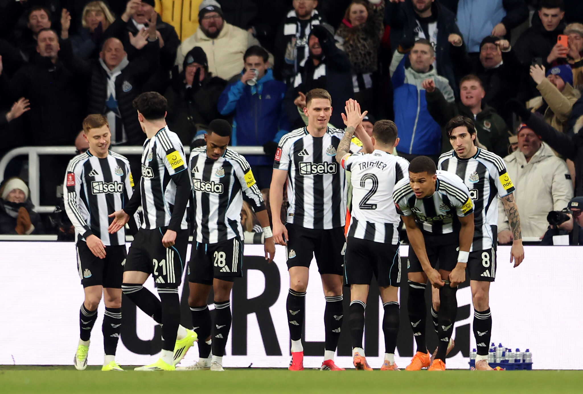 Newcastle United vs Manchester United – Match Preview and Team Update