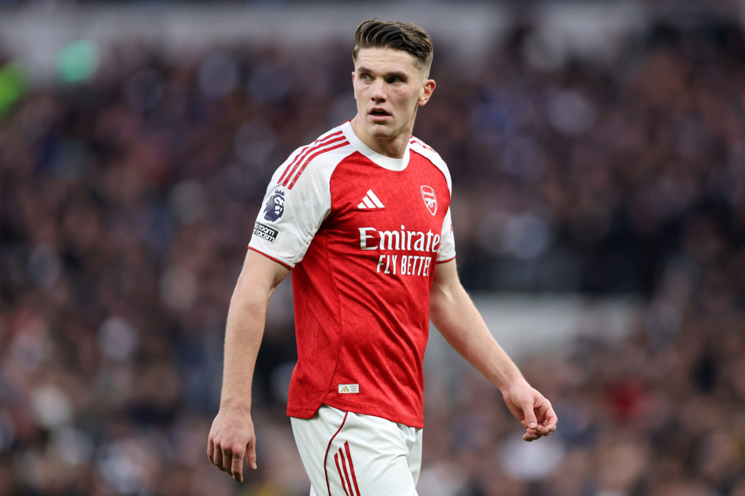 Odegaard Will Miss Out as Arsenal Sticks with Same Team for Chelsea Match