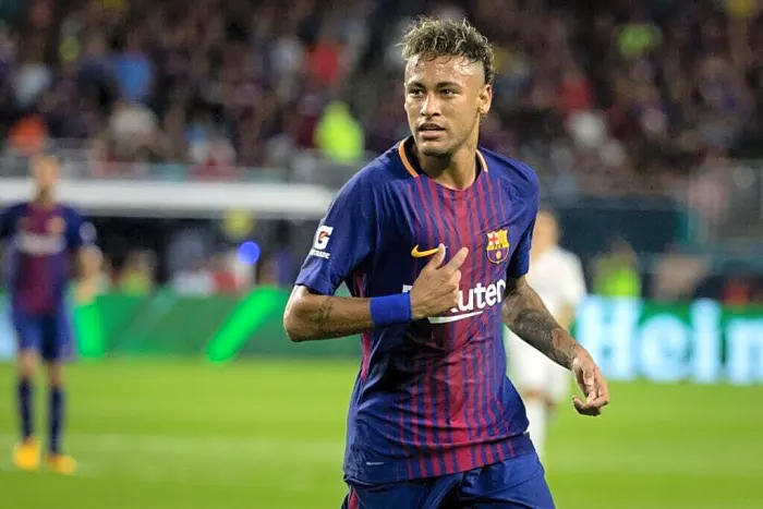 Rio Ferdinand Echoes Cafu in Neymar Jr. vs. Wayne Rooney Discussion