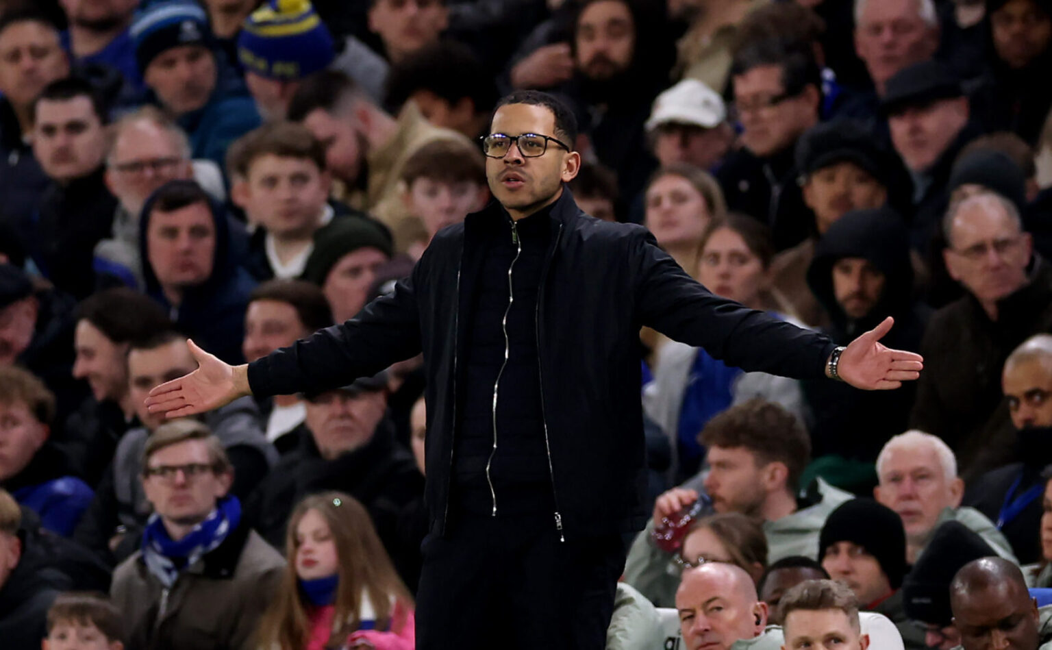 Rosenior Acknowledges Chelsea’s Need for Improved Sharpness and Freshness