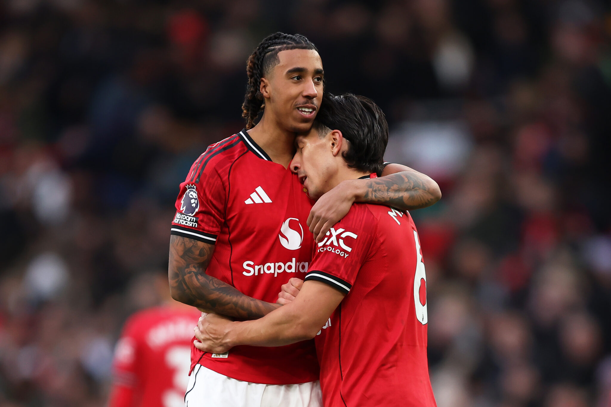 Silvestre Advises Yoro to Become a Key Player for Man United Over the Next Decade