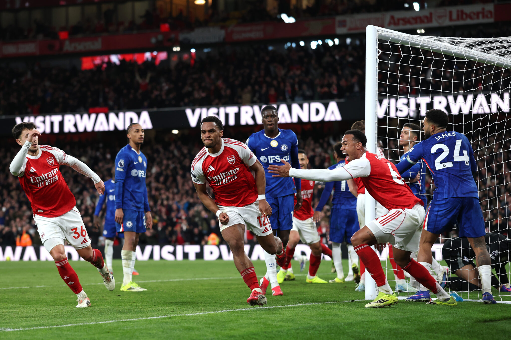 Timber Encourages Arsenal to Embrace Title Race Following Chelsea Victory