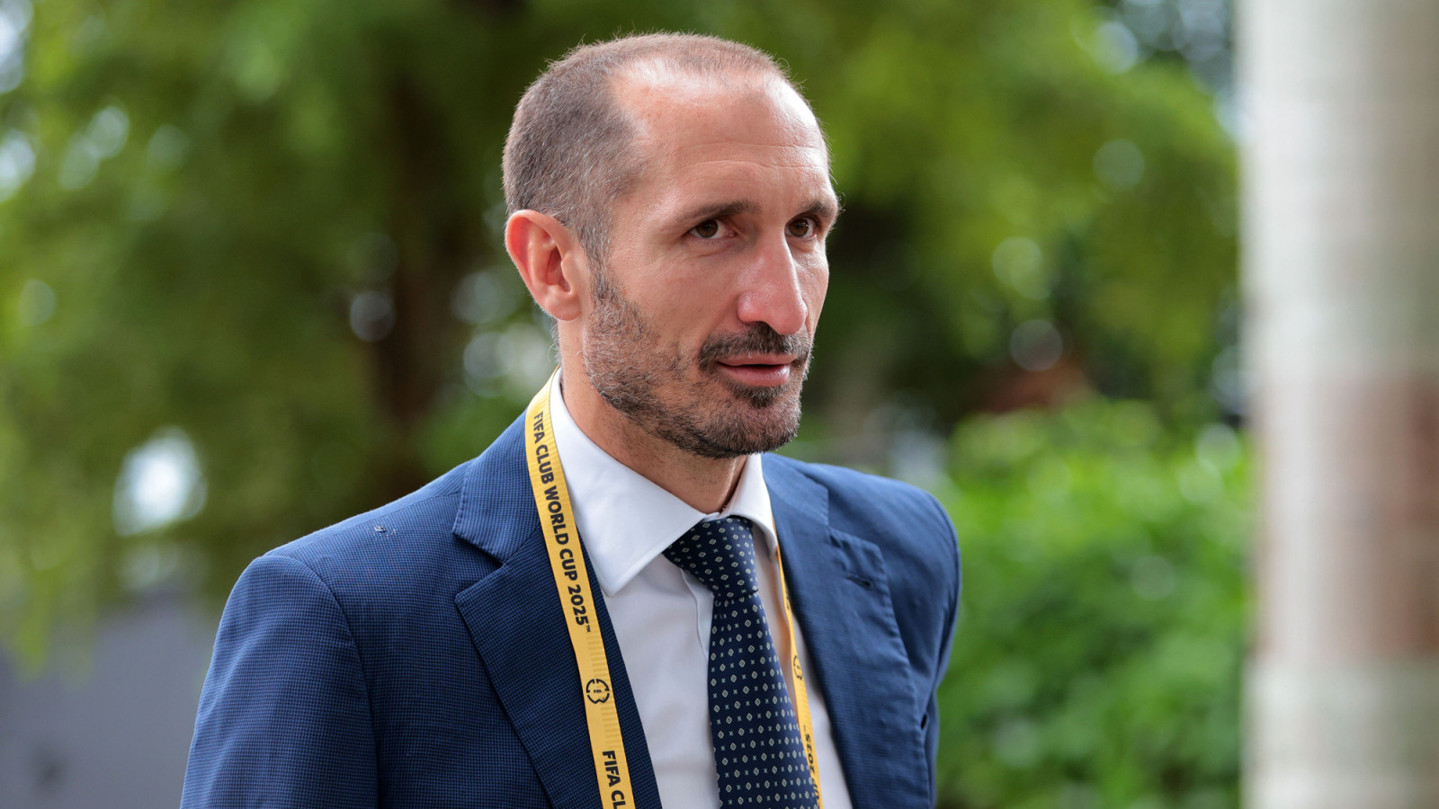 Tottenham Legend Criticizes Players and Management, Claims New Manager Won’t Prevent Relegation