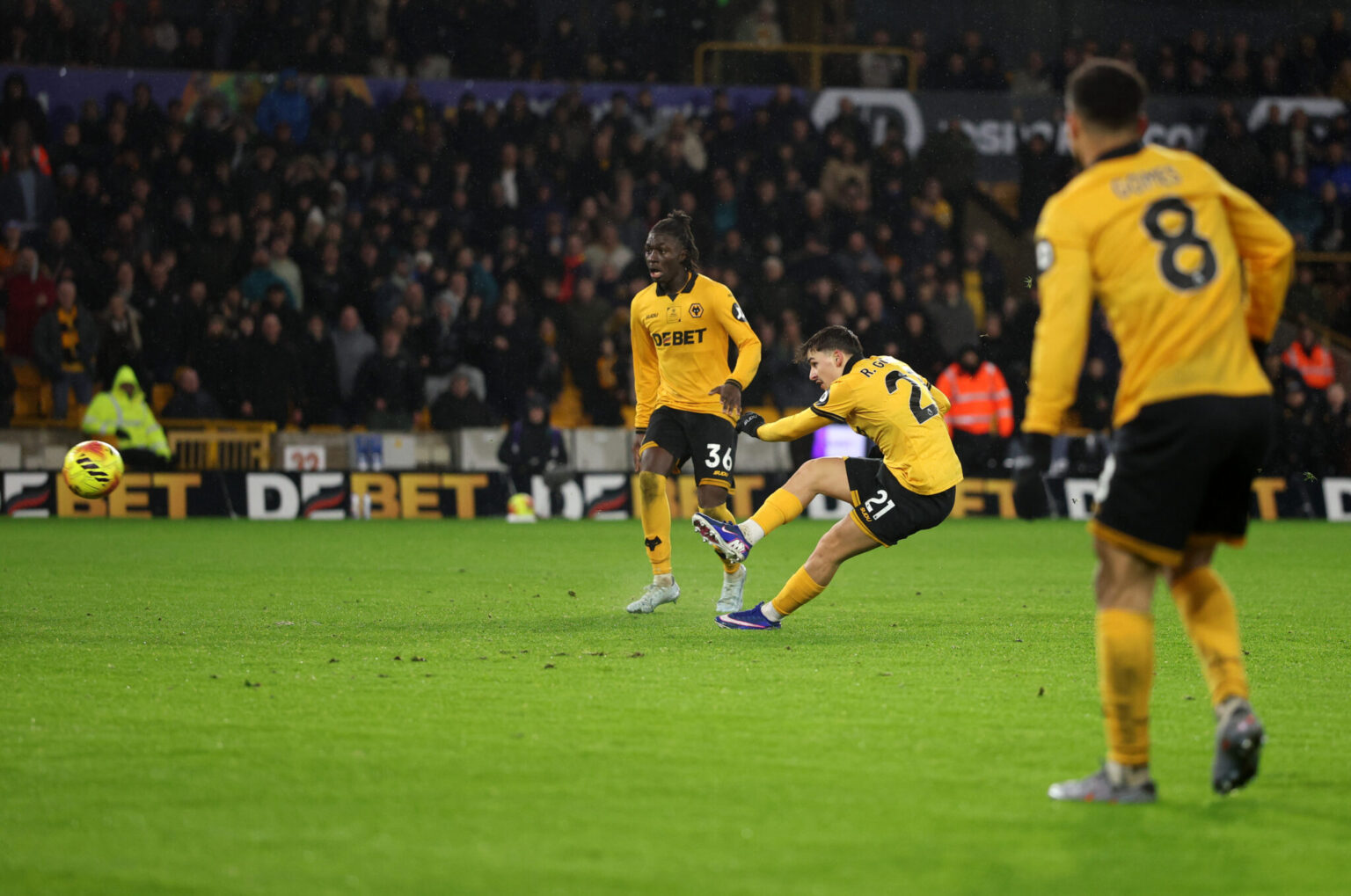 Wolves vs Liverpool: Match Preview and Team Updates