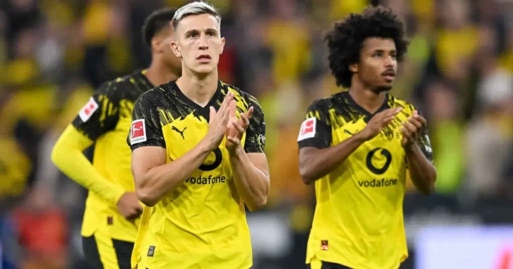 ഡോർട്ട്മുണ്ട് വിടാനൊരുങ്ങി അദേയമി; ഷ്ലോട്ടർബെക്ക് കരാർ മാതൃകയാകുന്നു