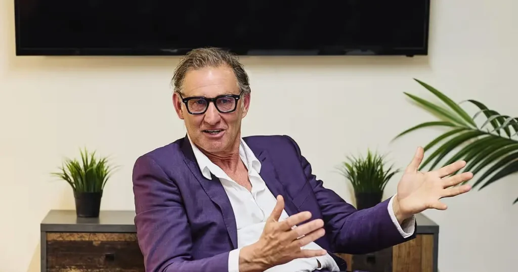 ആഴ്‌സണലിന്റെ മദ്യപാന ശീലം കരിയർ നശിപ്പിച്ചു: വെളിപ്പെടുത്തലുമായി ടോണി ആഡംസ്