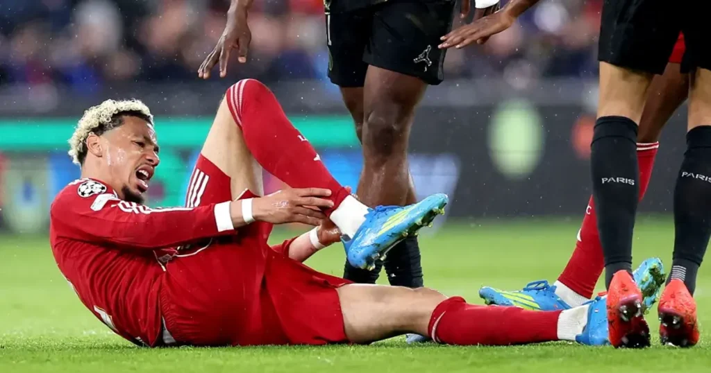 Premier League: इब्राहिम कोनाते ने एकिटिके की चोट को बताया चिंताजनक Premier League: इब्राहिम कोनाते ने एकिटिके की चोट को बताया चिंताजनक