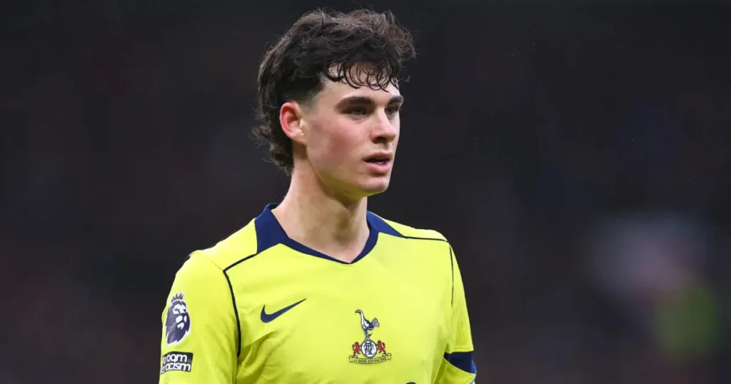 Premier League: टोटेनहम के रेलीगेट होने पर आर्ची ग्रे को साइन करने की तैयारी में लिवरपूल और बायर्न म्यूनिख