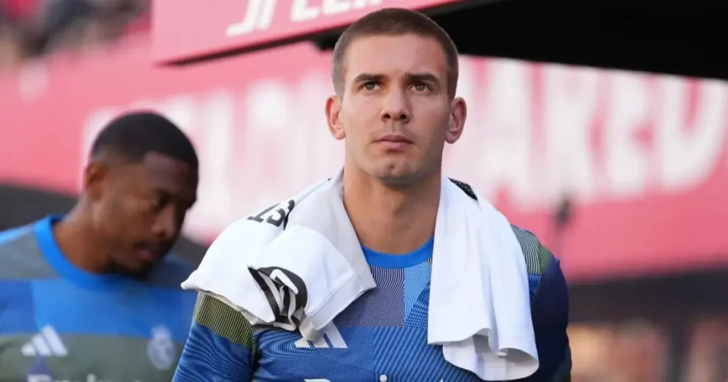 മോശം തുടക്കം: റയൽ മാഡ്രിഡ് വിടാൻ ഉദ്ദേശമില്ലെന്ന് മസ്താൻടുവോണോ