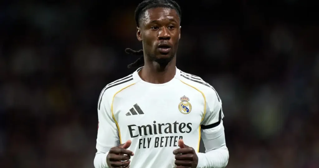 റിയൽ മാഡ്രിഡ് ഫിറ്റ്‌നസ് പരീക്ഷയിൽ എഡ്വാർഡോ കമാവിംഗ പരാജയപ്പെട്ടു